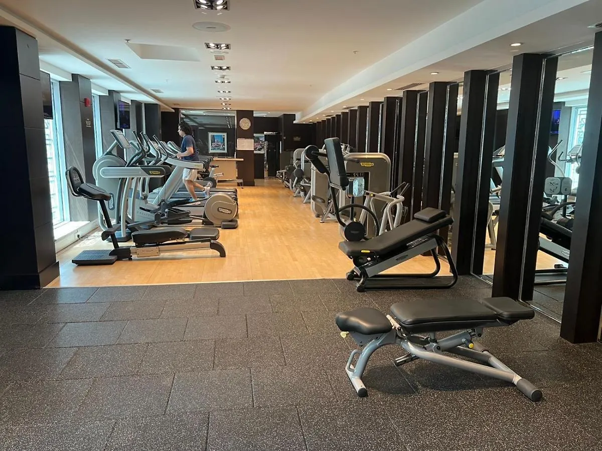 First Class 3Br With Full Burj Khalifa View Dubai Apartment