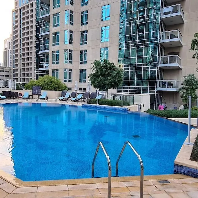First Class 3Br With Full Burj Khalifa View Dubai Apartment